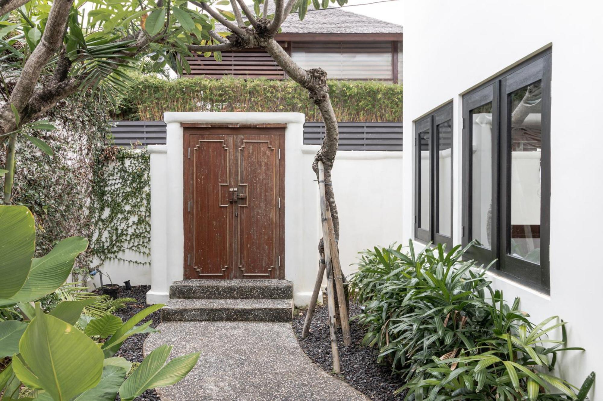 Happy Together By Kresna Hospitality Seminyak  Exterior photo