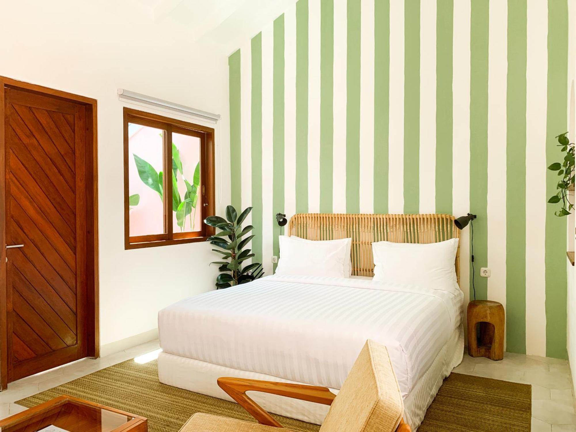 Happy Together By Kresna Hospitality Seminyak  Exterior photo