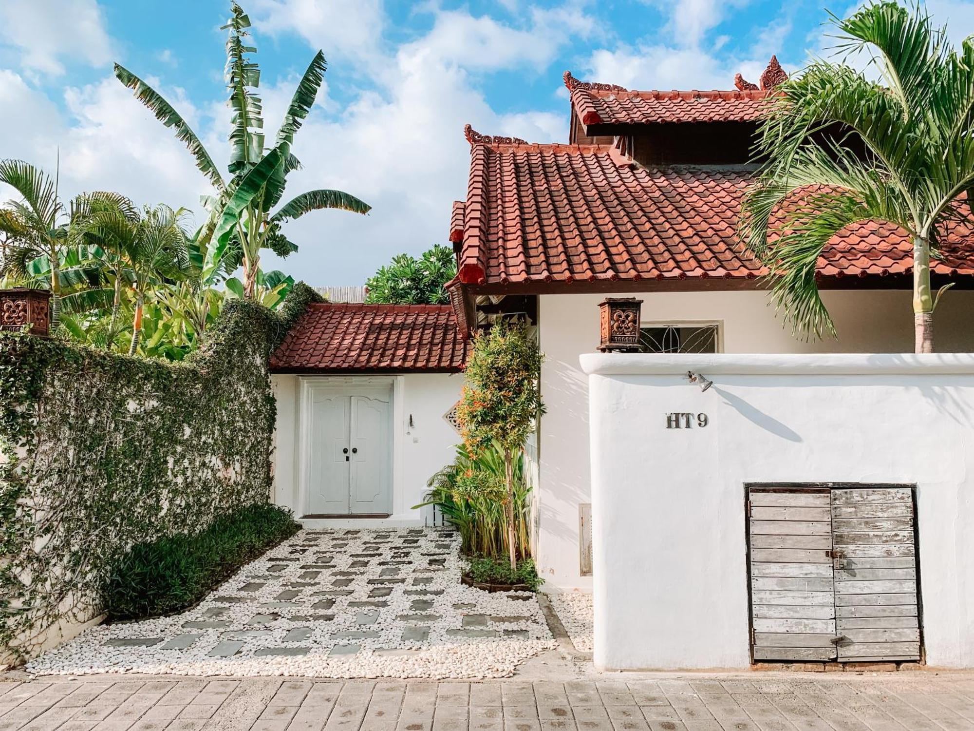 Happy Together By Kresna Hospitality Seminyak  Exterior photo